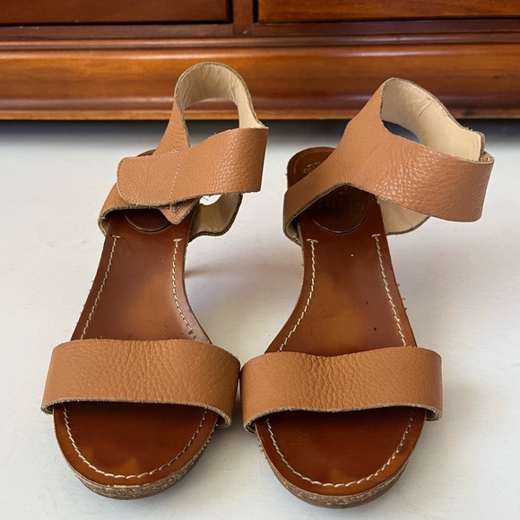 Vince Camuto Metallic Silver & Dark Nude Leather Ankle Strap Heels Womens Size 8 - Picture 11 of 16